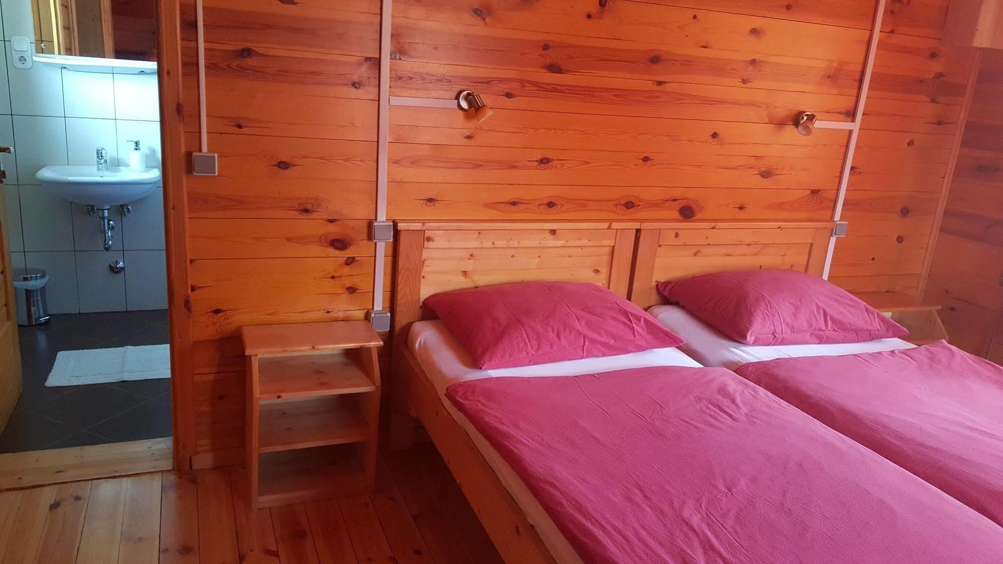 House Tina 3*